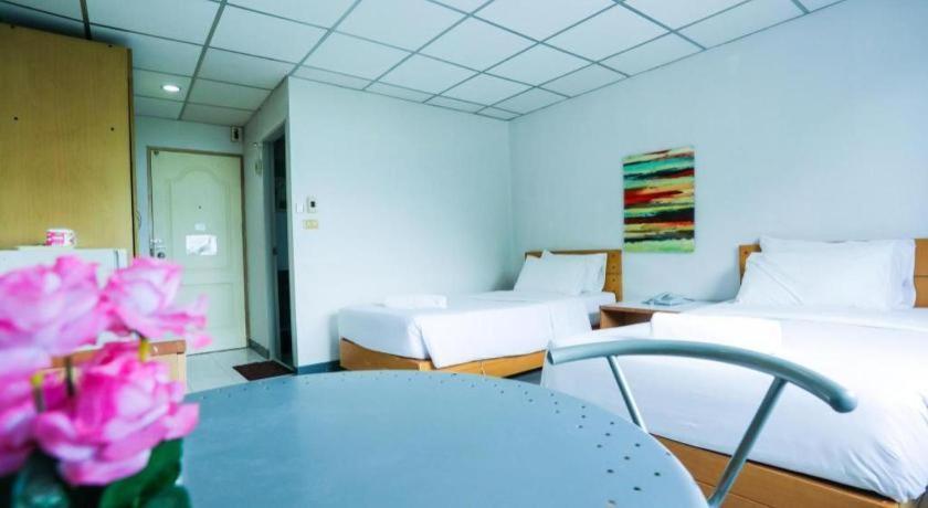 Central Place Hotel Районг Экстерьер фото