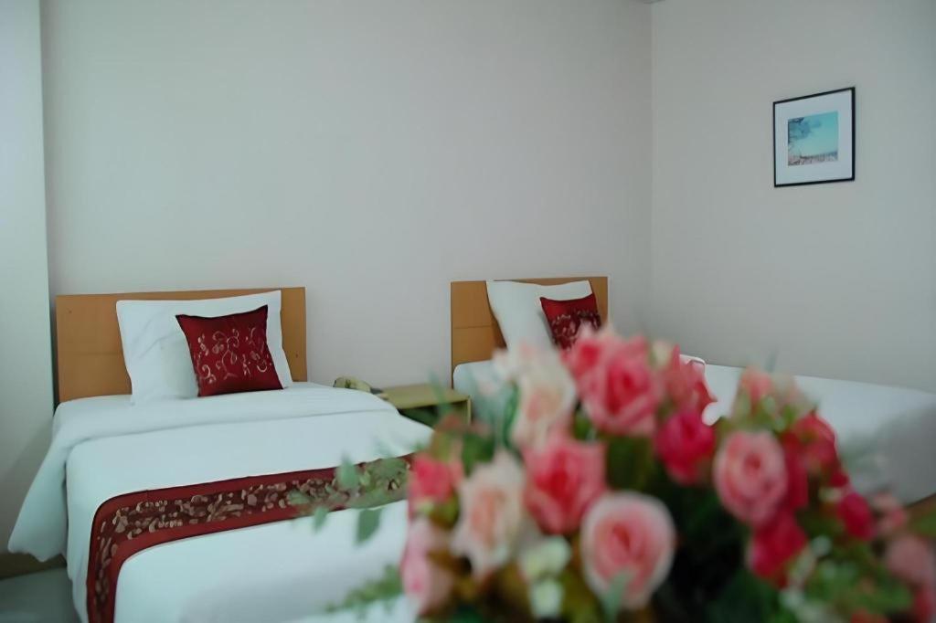Central Place Hotel Районг Экстерьер фото